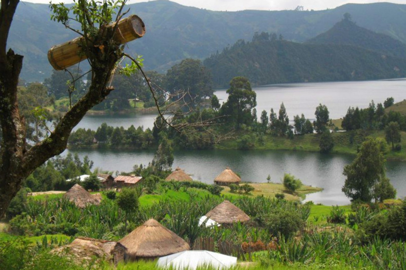 Wenchi Crater Lake